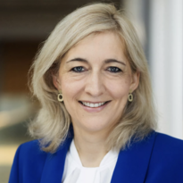 Porträt von Nina Warken, Bundesgesundheitsministerin (CDU) 